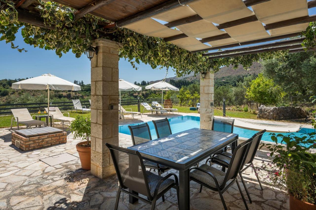 Boutique Villa Petra Amanda Heated Pool Optional Fílippos エクステリア 写真