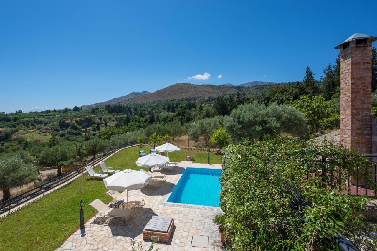 Boutique Villa Petra Amanda Heated Pool Optional Fílippos エクステリア 写真
