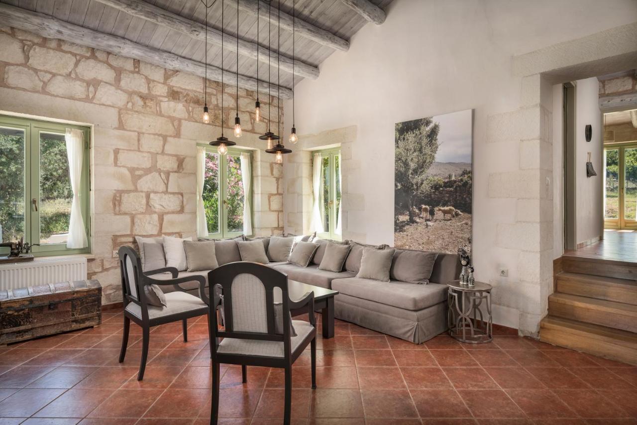 Boutique Villa Petra Amanda Heated Pool Optional Fílippos エクステリア 写真