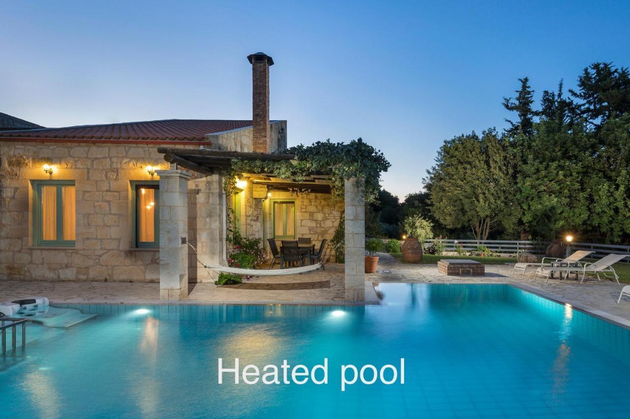 Boutique Villa Petra Amanda Heated Pool Optional Fílippos エクステリア 写真