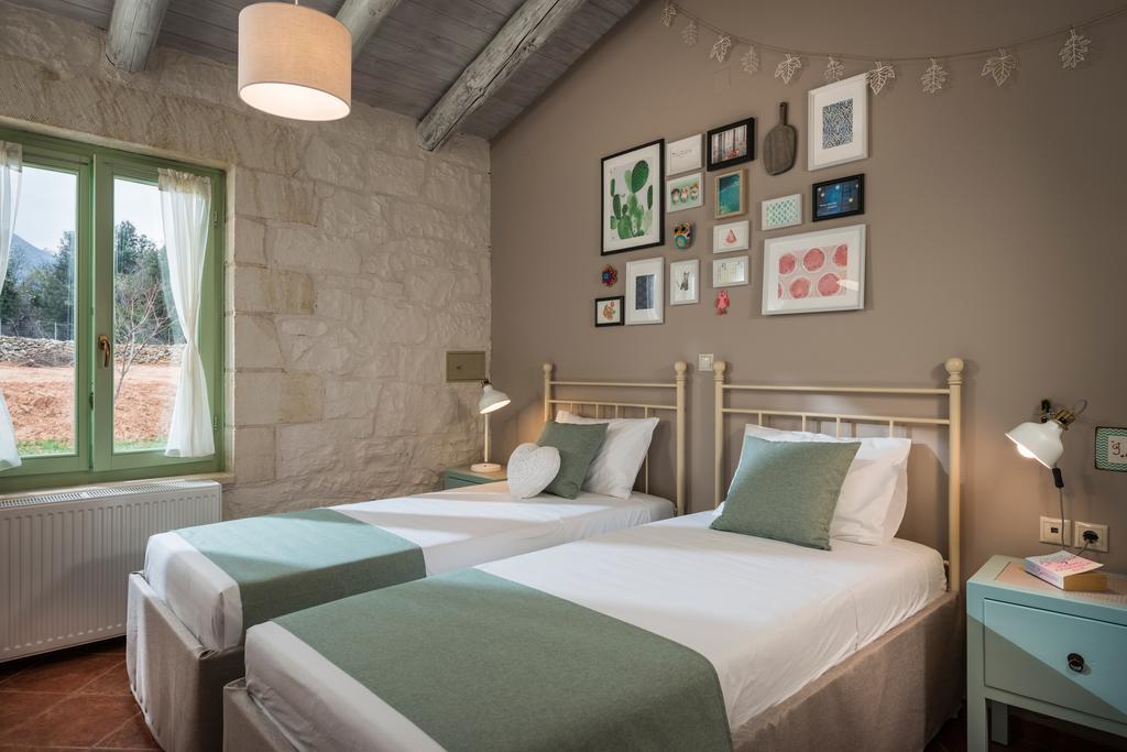 Boutique Villa Petra Amanda Heated Pool Optional Fílippos エクステリア 写真