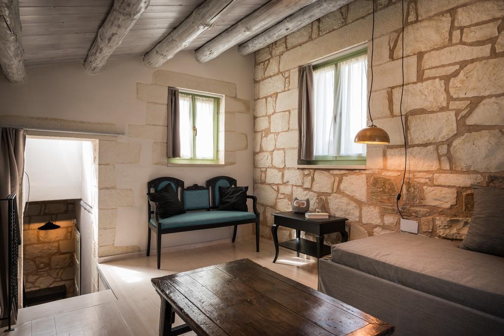 Boutique Villa Petra Amanda Heated Pool Optional Fílippos エクステリア 写真